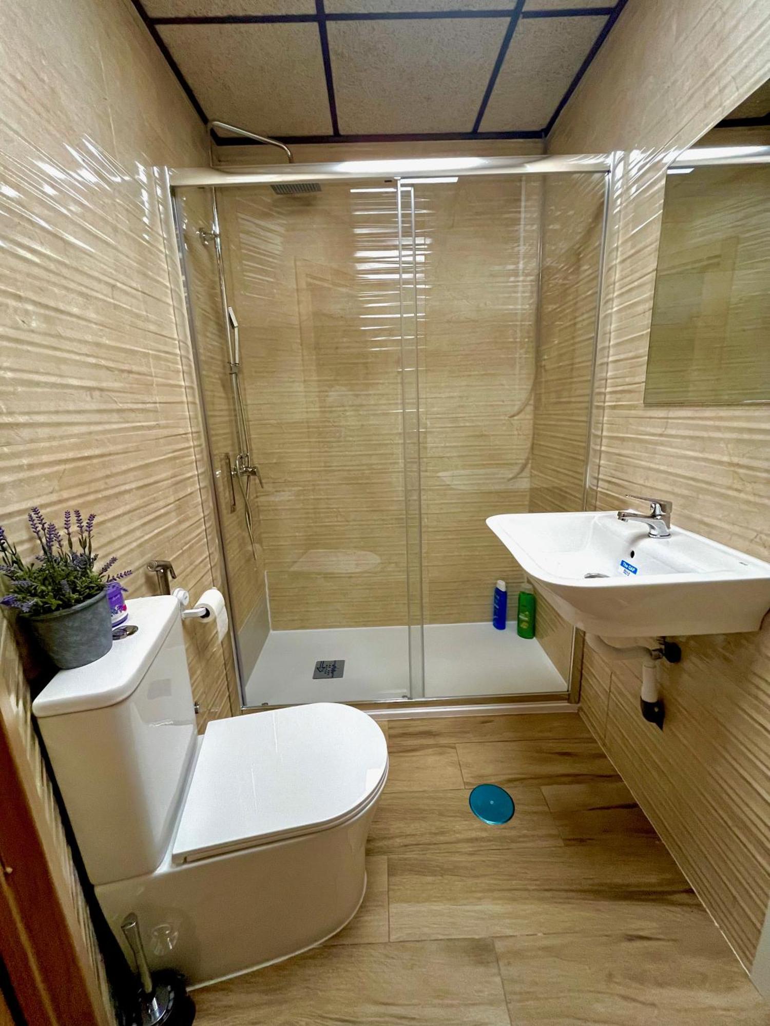 Hostel Vida Verde Madrid Kültér fotó